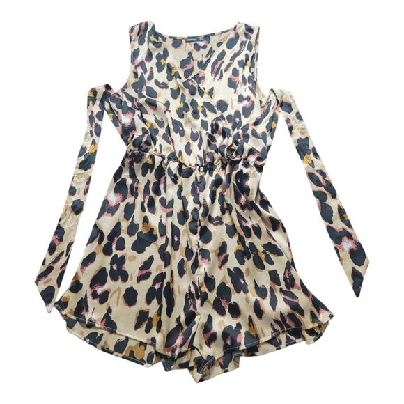 Boohoo Women's Plus Size Satin Leopard Print Cami Playsuit Sleeveless Size 16 US - Picture 7 of 11